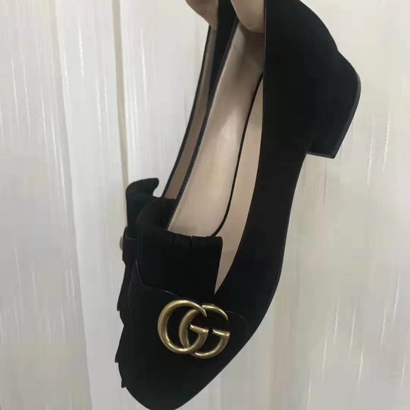 Authentic pre-owned Gucci suede pumps size 36.5 - Picture 3 of 9